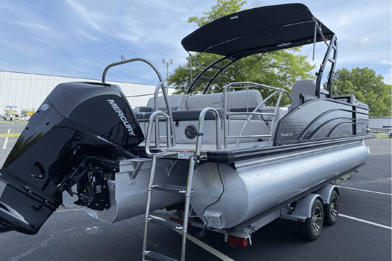 A photo of this 2022 Harris Sunliner 230 Sport