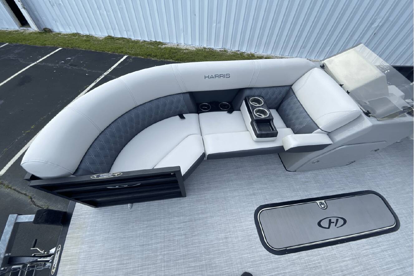 A photo of this 2022 Harris Sunliner 230 Sport