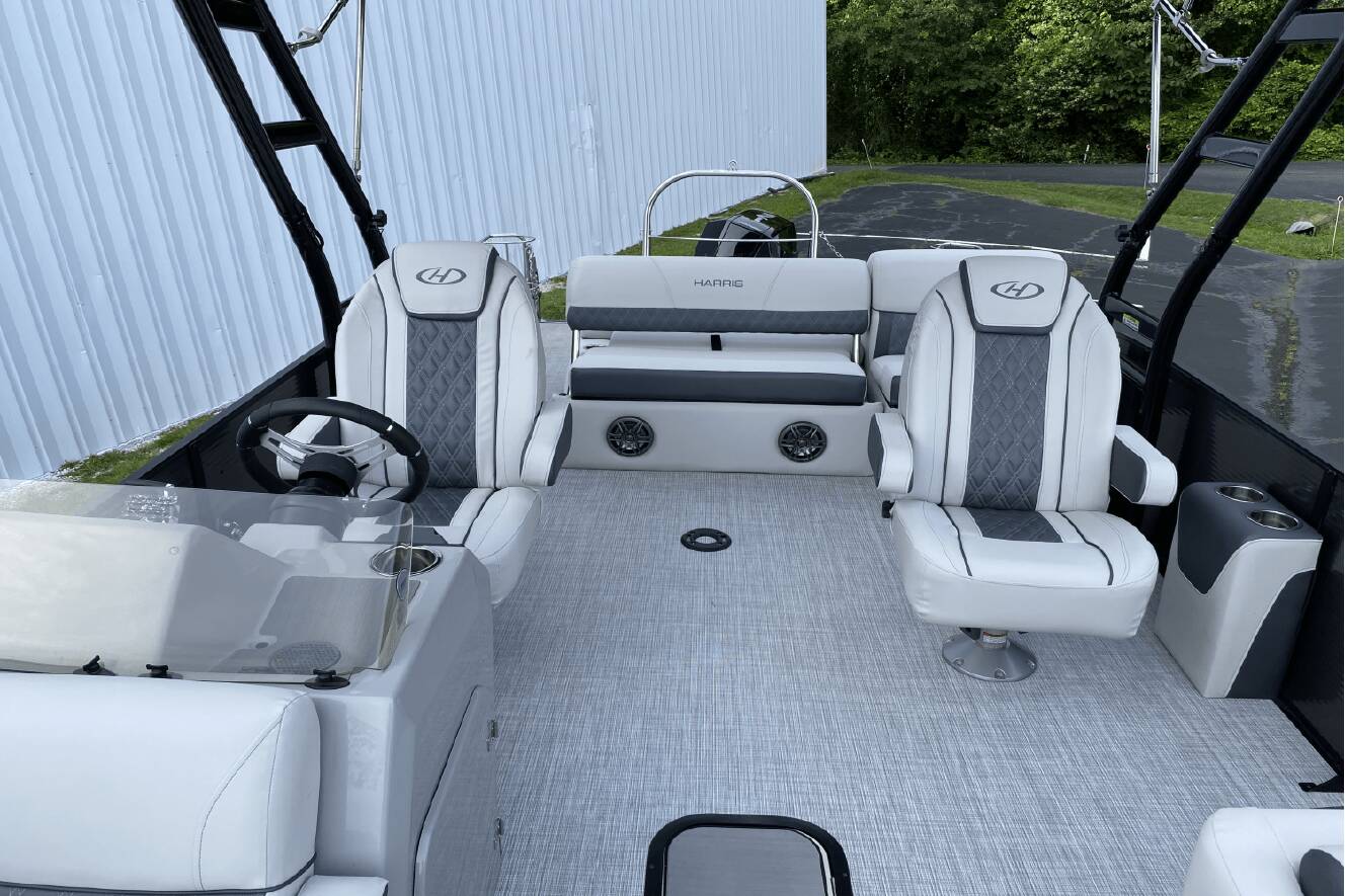 A photo of this 2022 Harris Sunliner 230 Sport