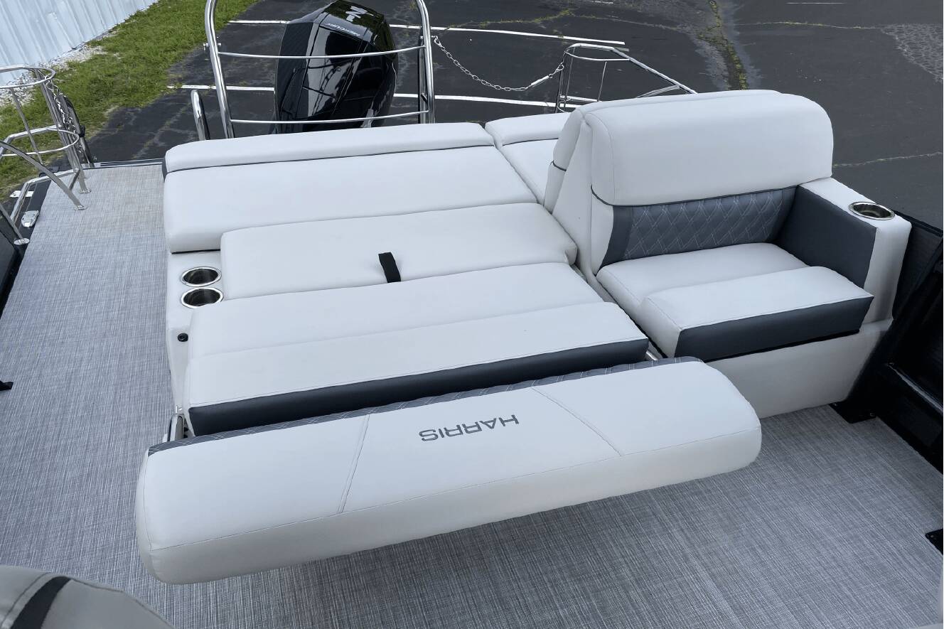 A photo of this 2022 Harris Sunliner 230 Sport