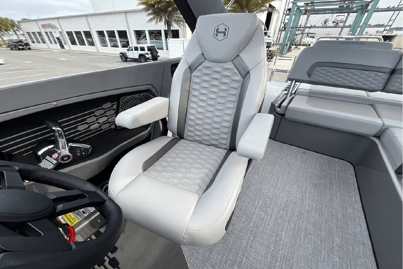 A photo of this 2024 Harris Crowne 250