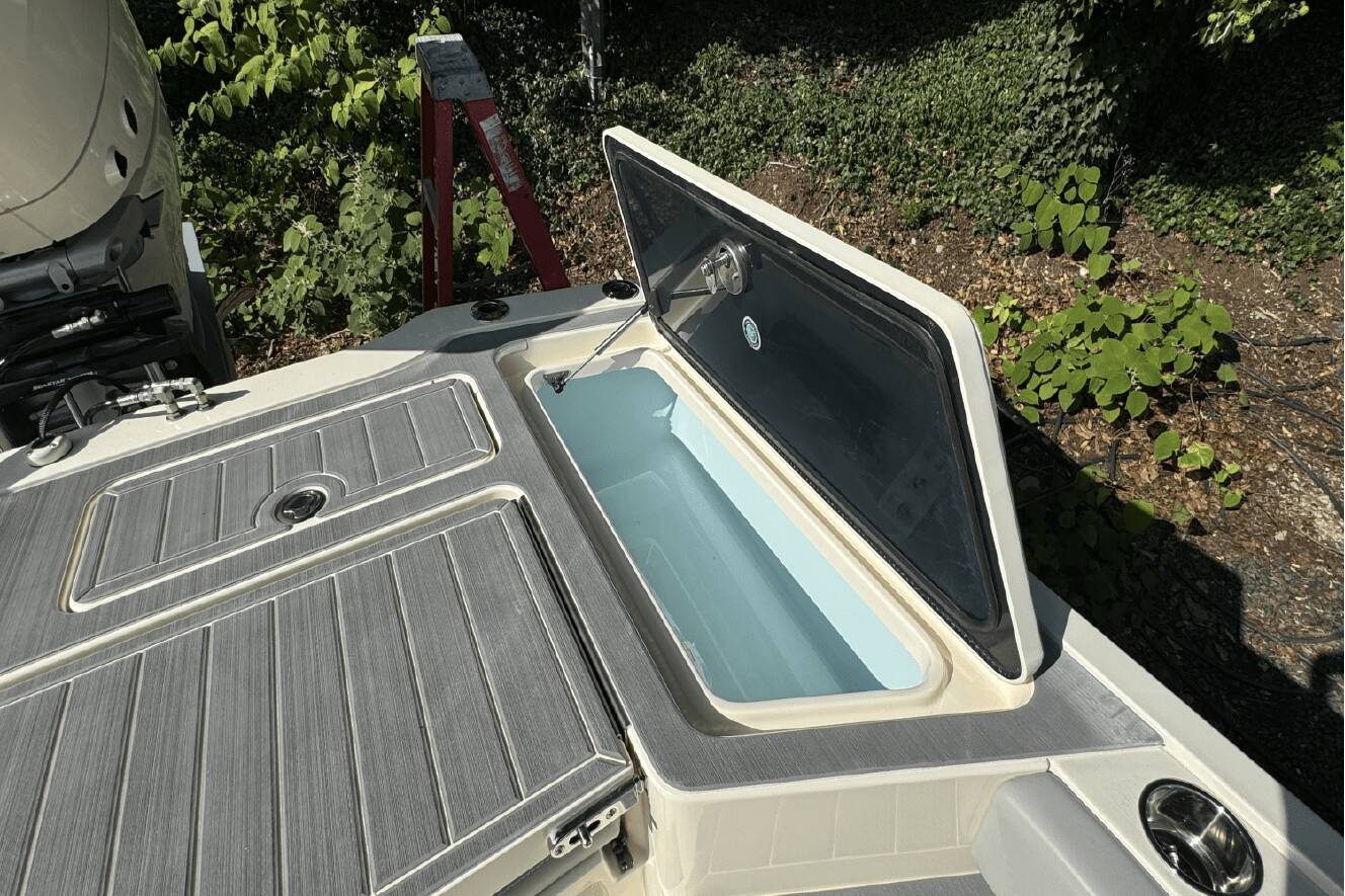 A photo of this 2025 Scout 281 XSS