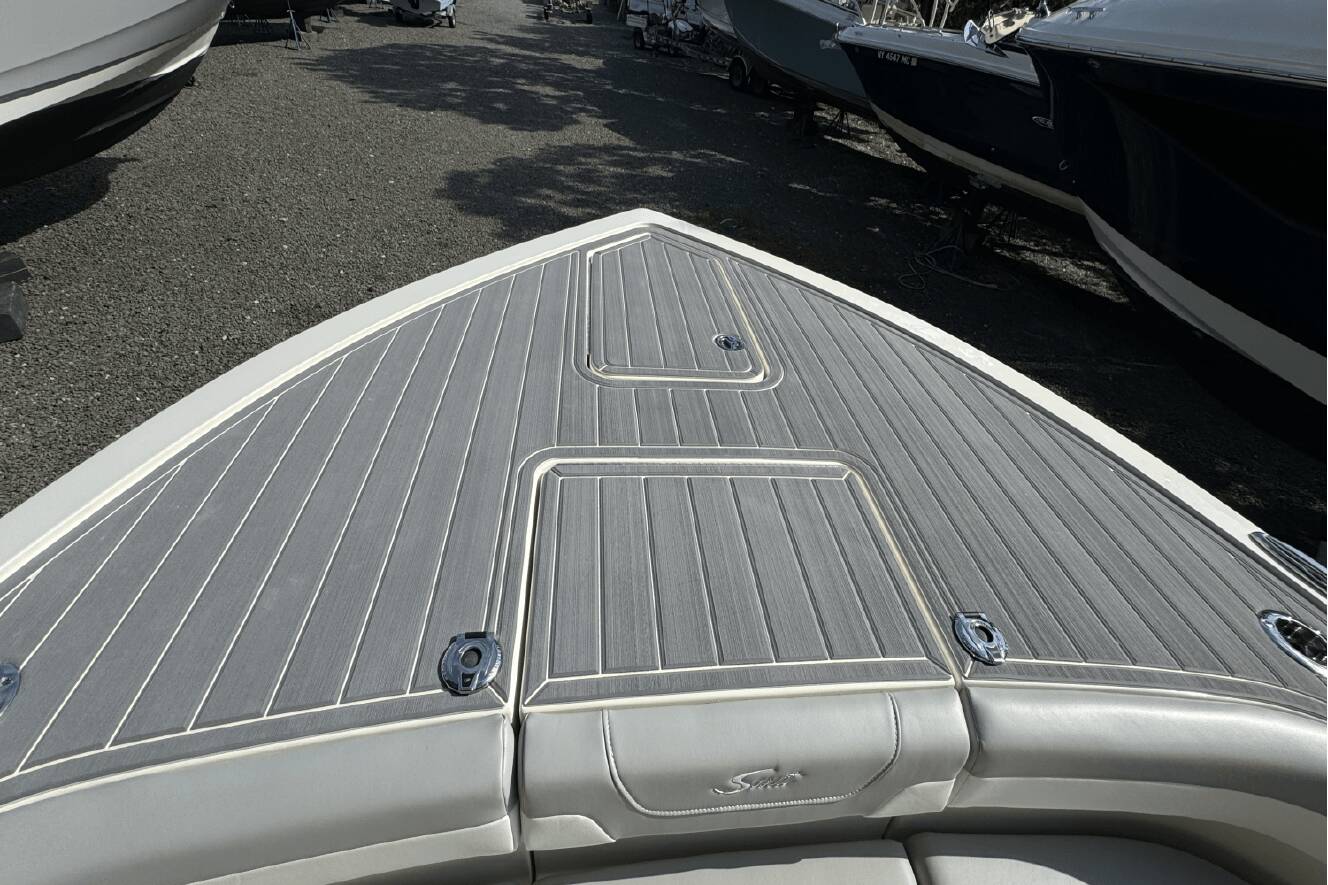 A photo of this 2025 Scout 281 XSS