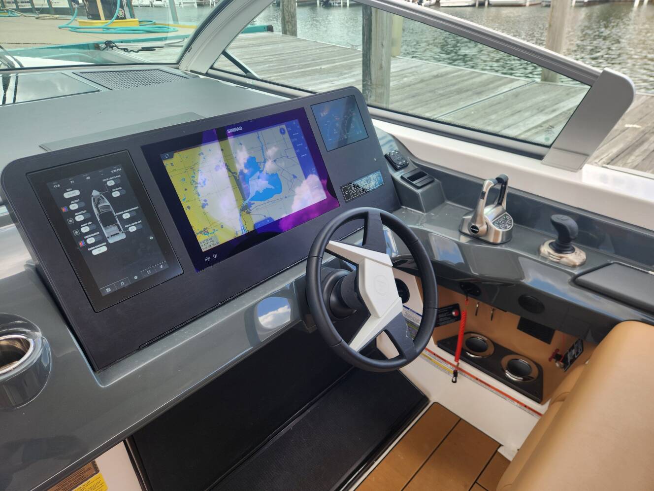 A photo of this 2024 Aviara AV40