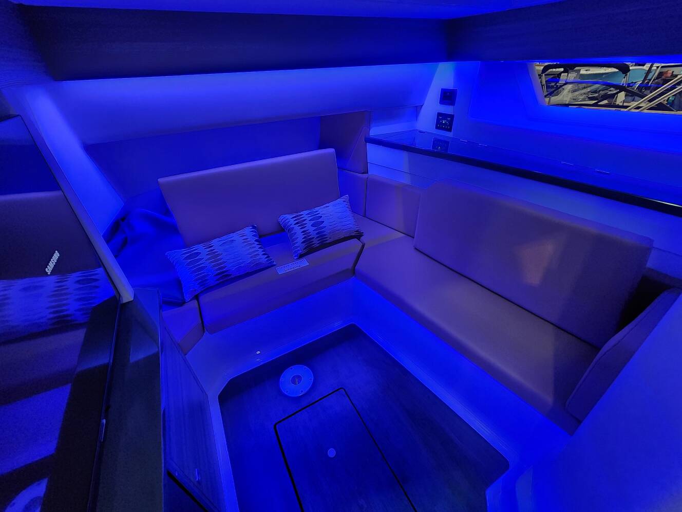 A photo of this 2024 Aviara AV40