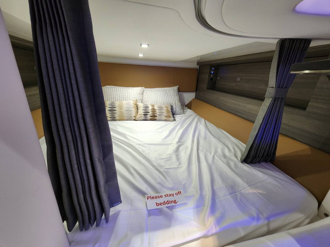A photo of this 2024 Aviara AV40