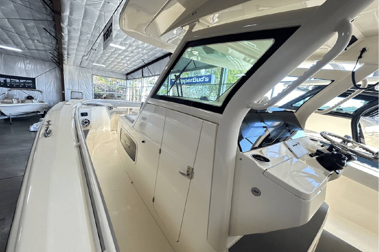 A photo of this 2025 Scout 357 LXF