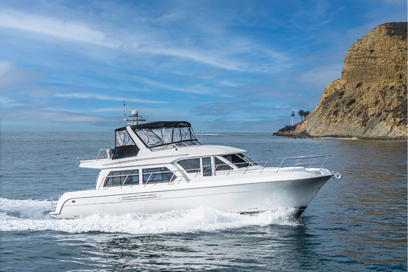 A photo of this 2006 Navigator 5100