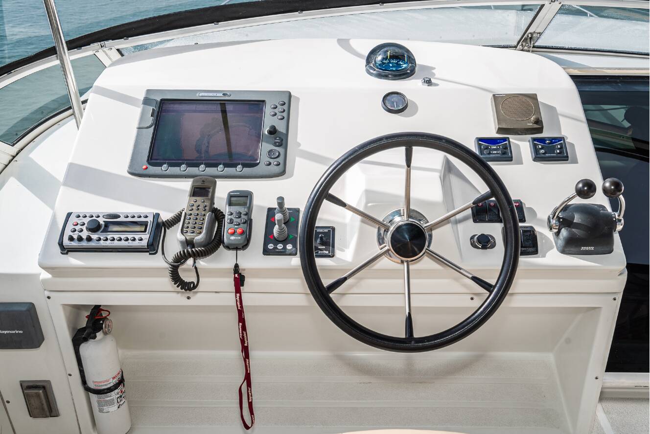 A photo of this 2006 Navigator 5100