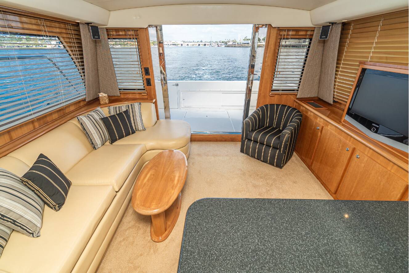 A photo of this 2006 Navigator 5100