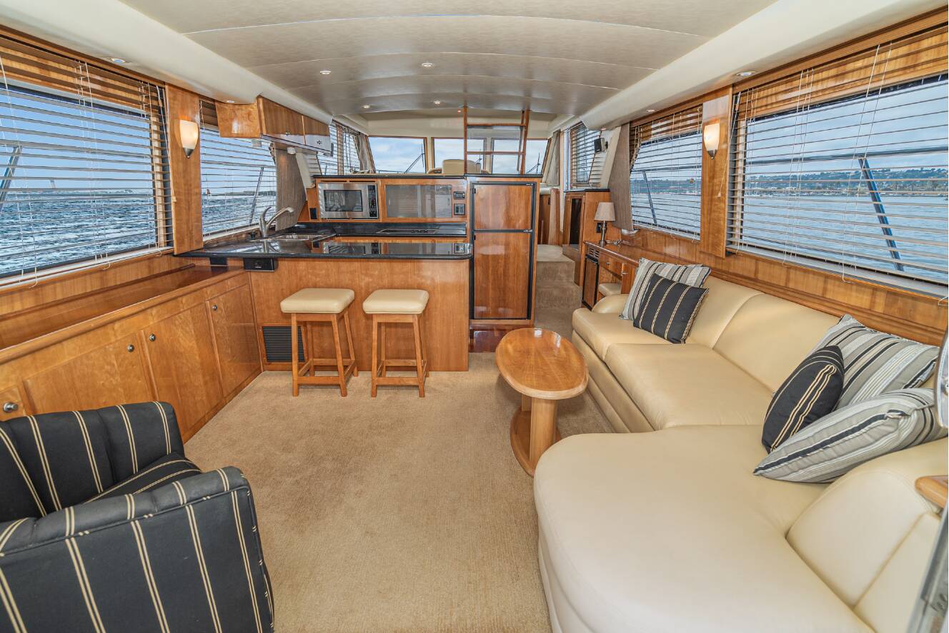 A photo of this 2006 Navigator 5100