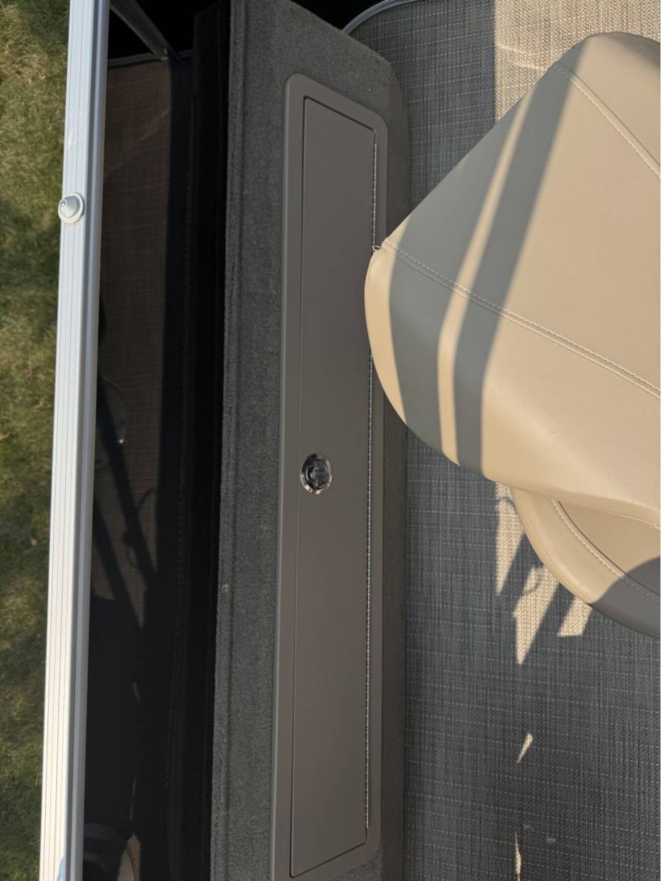A photo of this 2025 Sylvan MIRAGE 8520