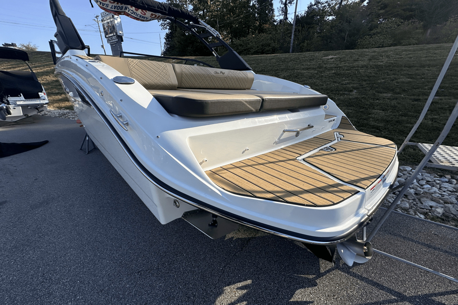 2025 Sea Ray SDX 270 in osage beach MO