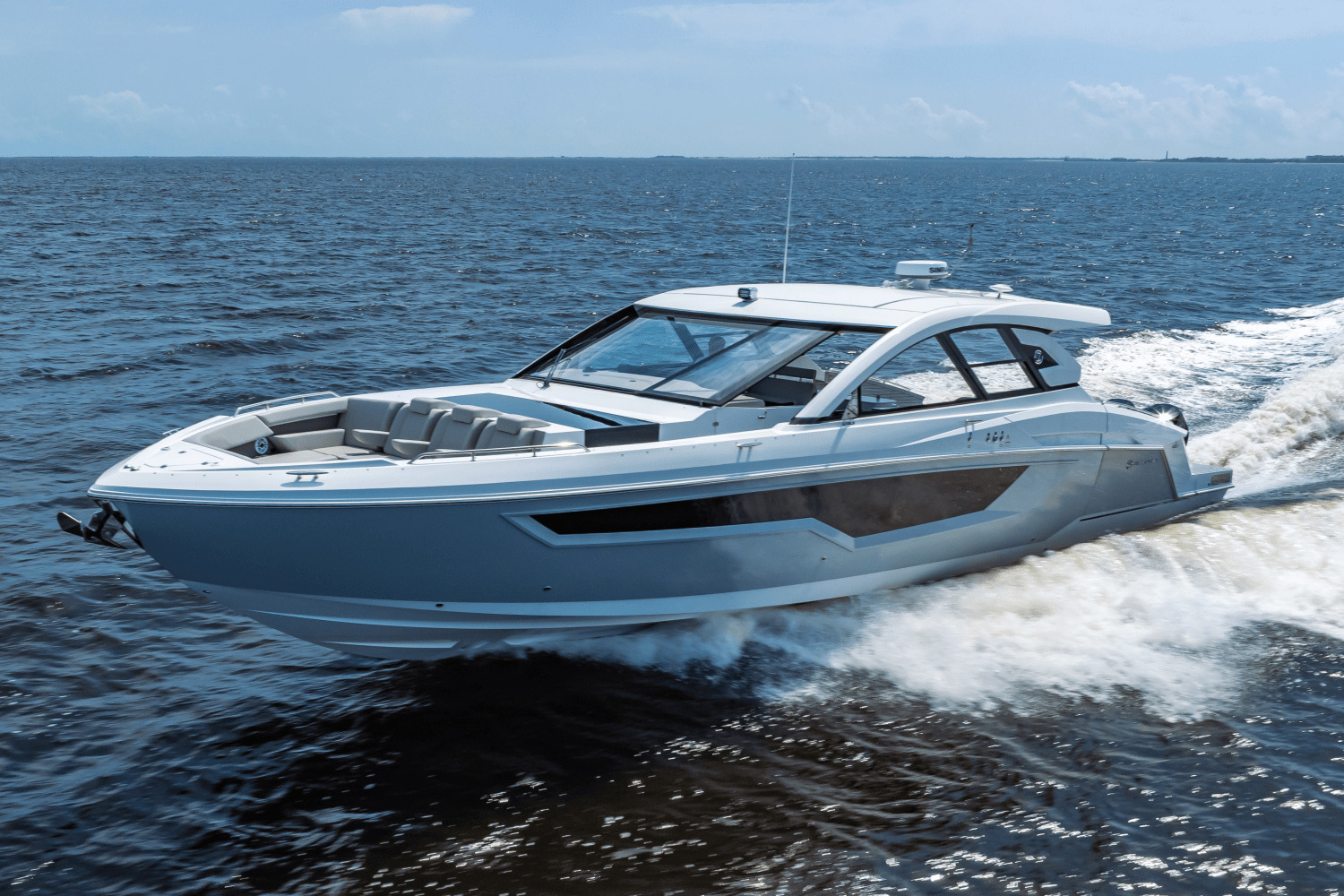 2025 Cruisers Yachts 50 GLS in pensacola FL