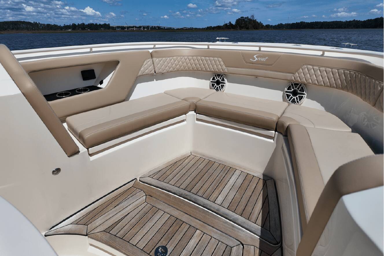 A photo of this 2025 Scout 377 LXF