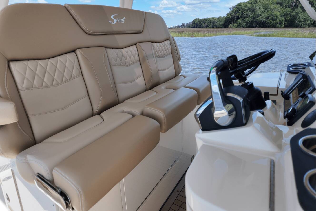 A photo of this 2025 Scout 377 LXF
