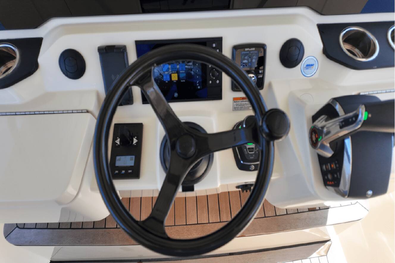 A photo of this 2025 Scout 377 LXF