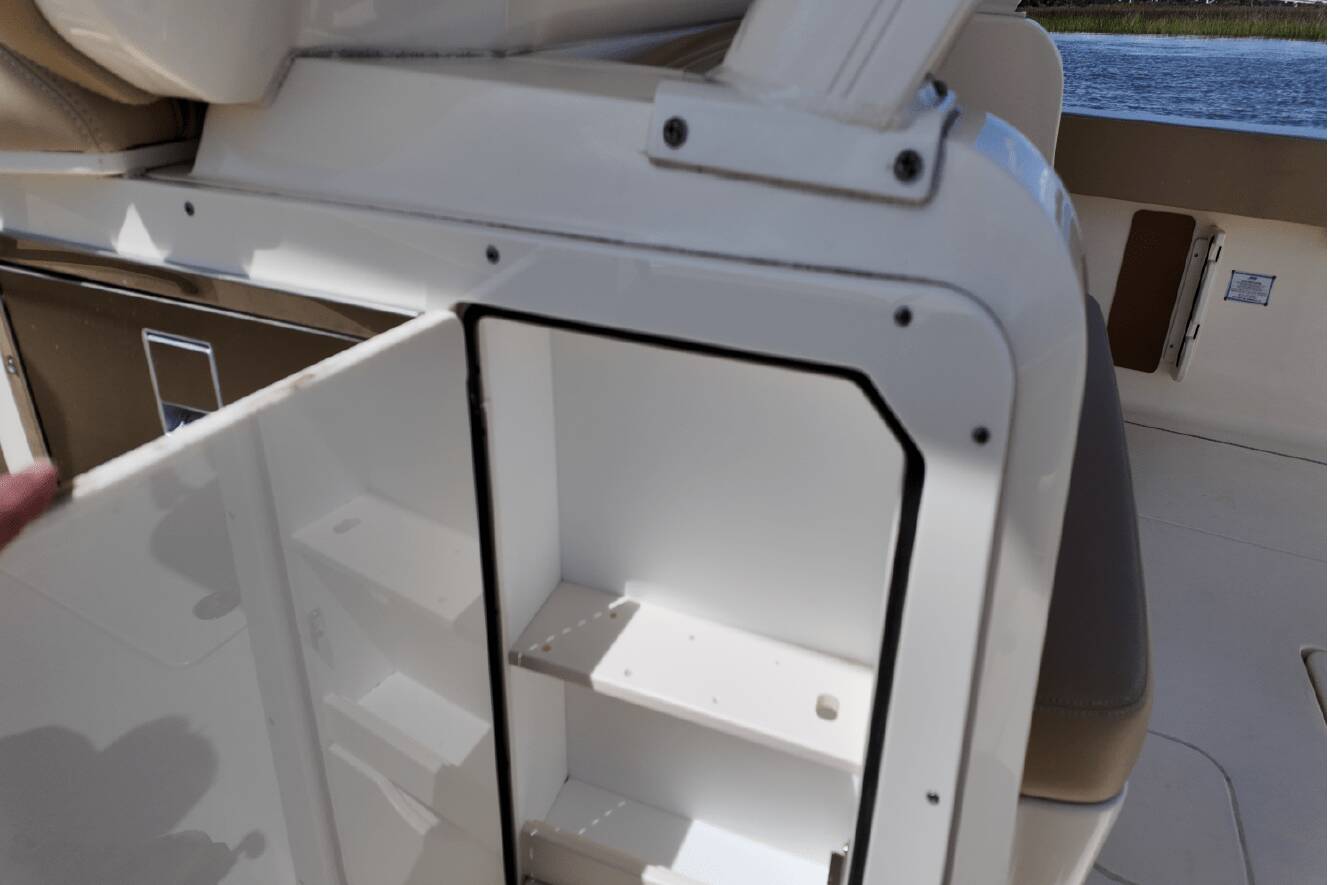 A photo of this 2025 Scout 377 LXF