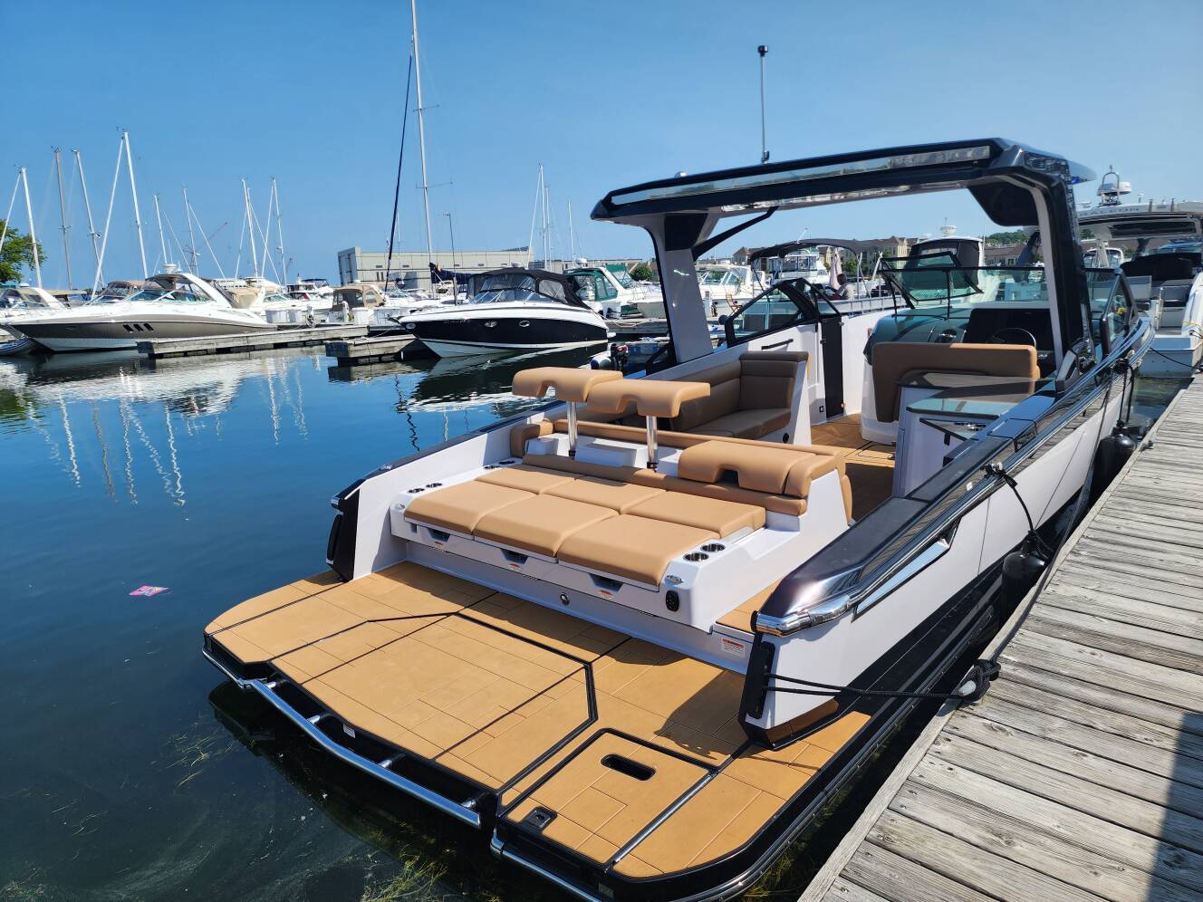A photo of this 2024 Aviara AV32