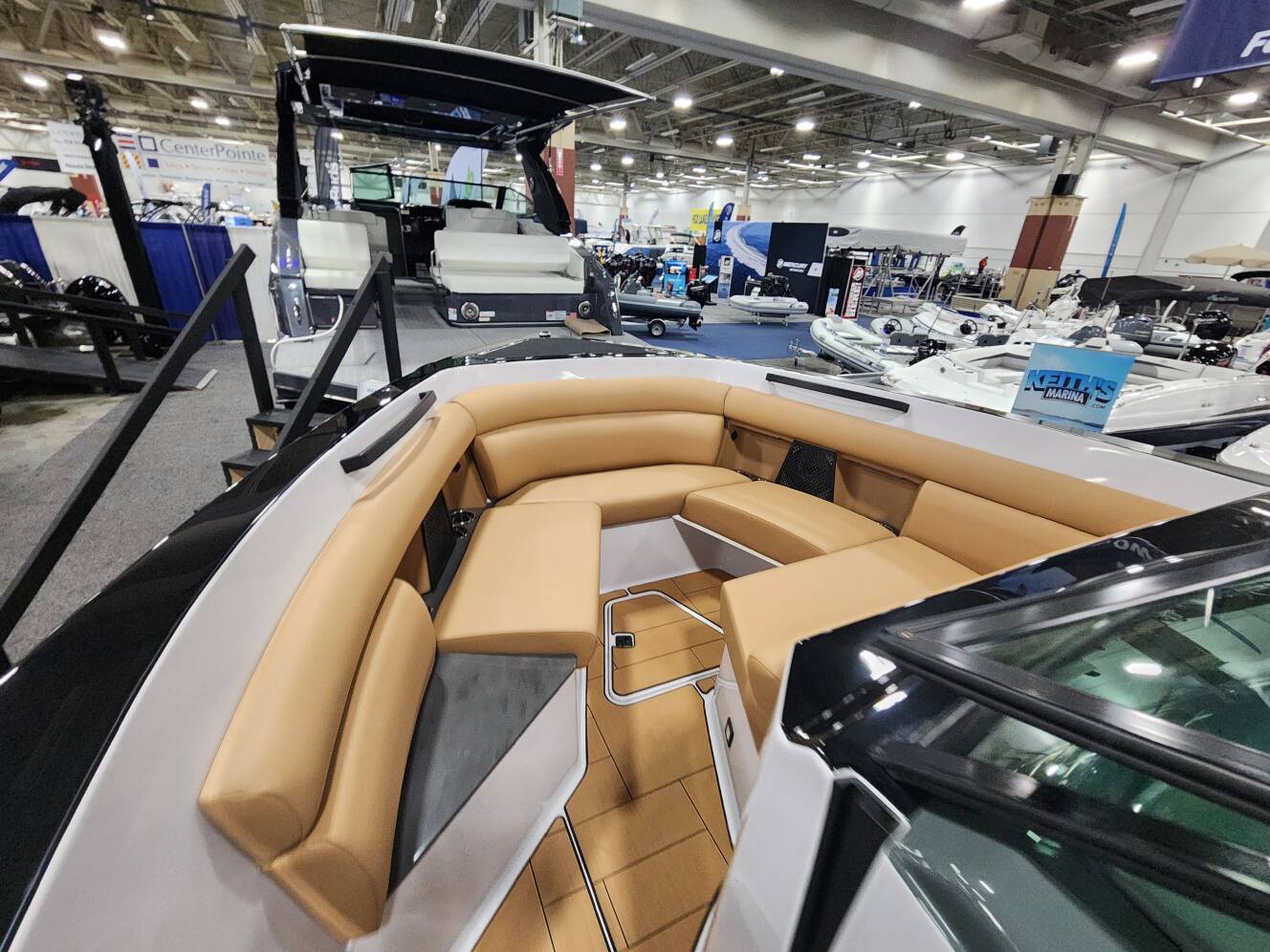 A photo of this 2024 Aviara AV32