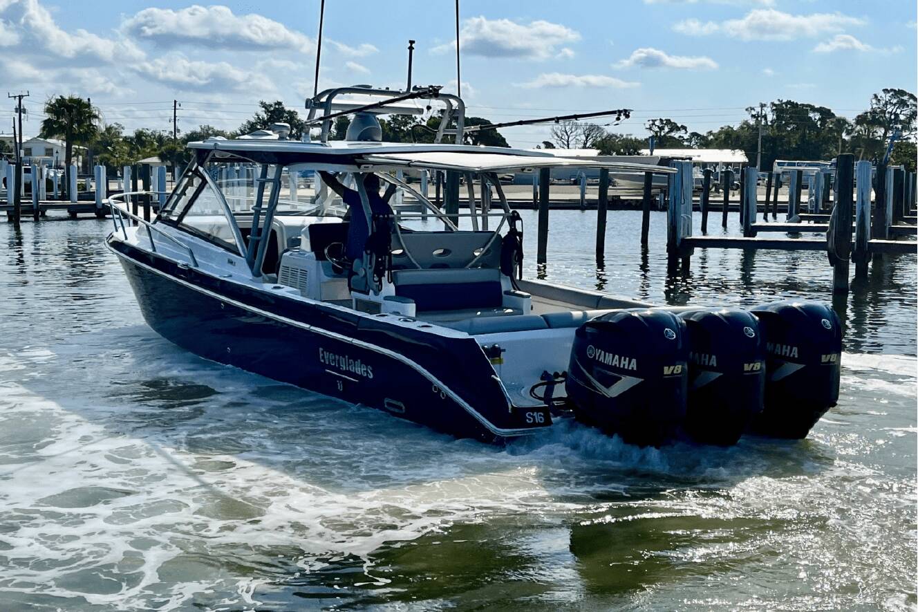 A photo of this 2019 Everglades 360LXC