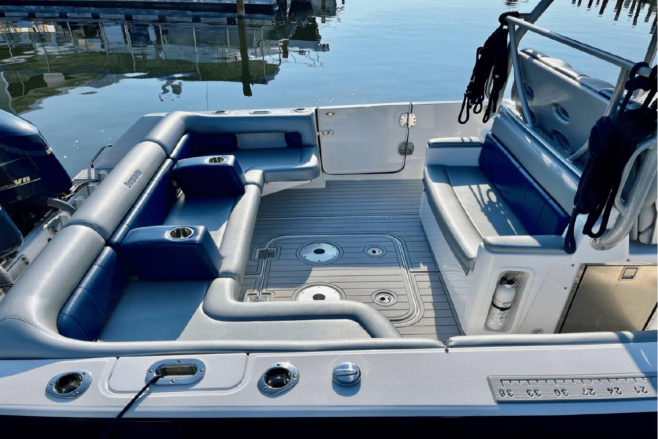 A photo of this 2019 Everglades 360LXC