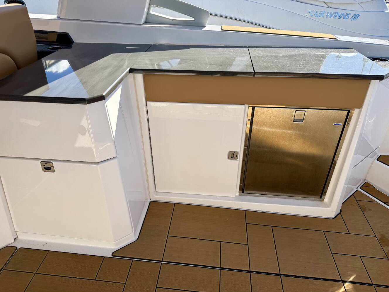 A photo of this 2025 Aviara AV36