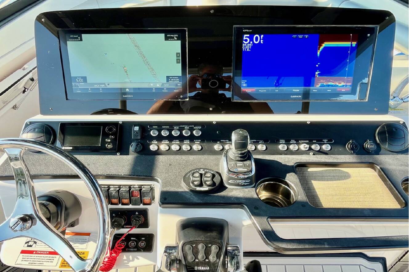 A photo of this 2019 Everglades 360LXC