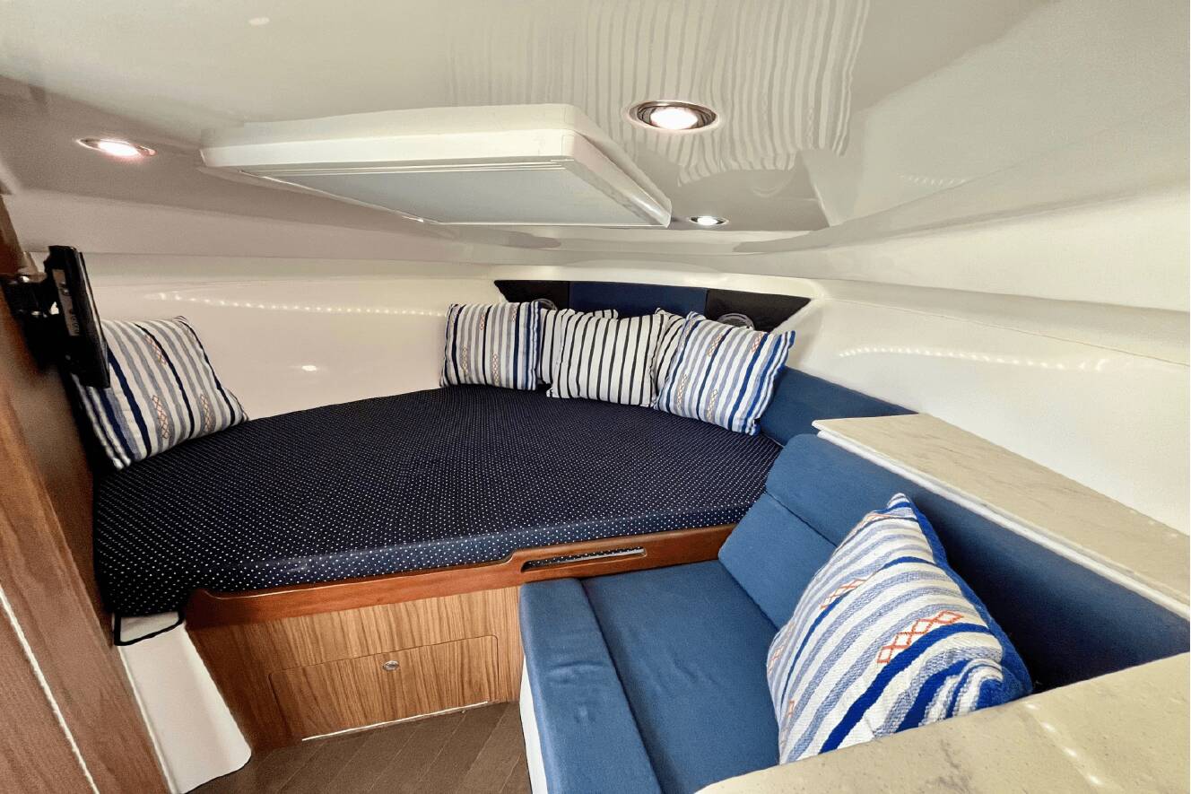 A photo of this 2019 Everglades 360LXC