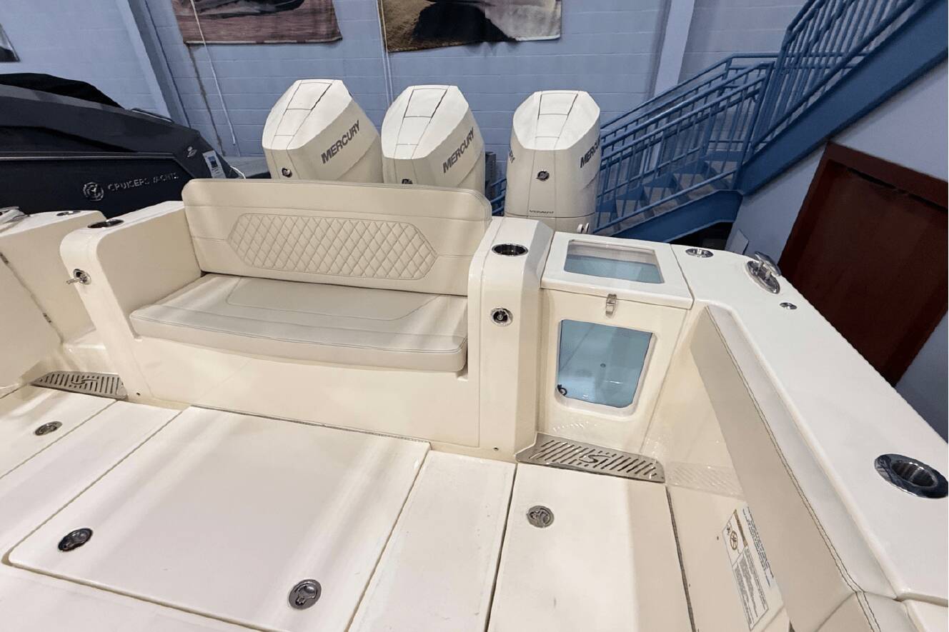 A photo of this 2025 Scout 377 LXF