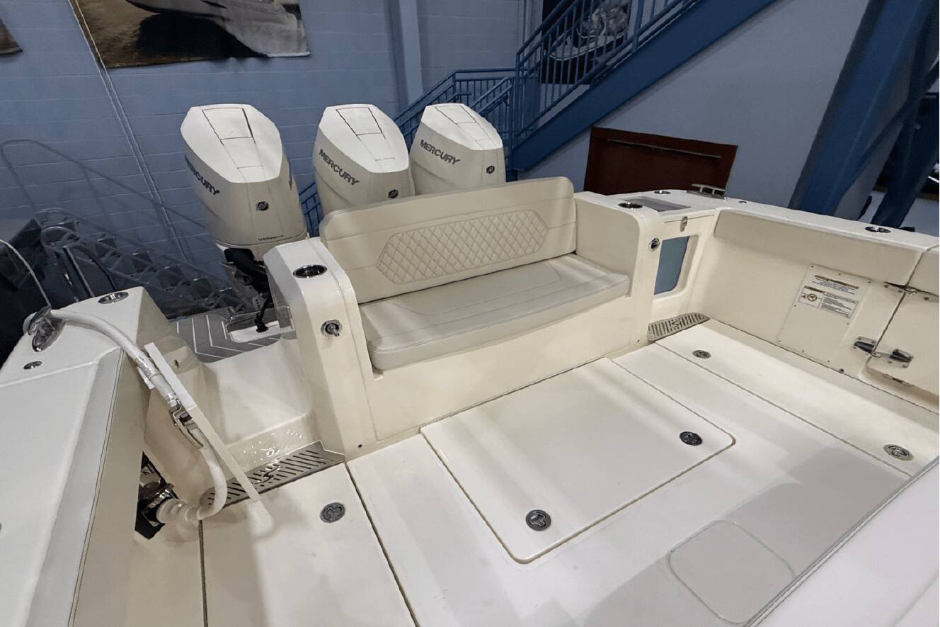 A photo of this 2025 Scout 377 LXF