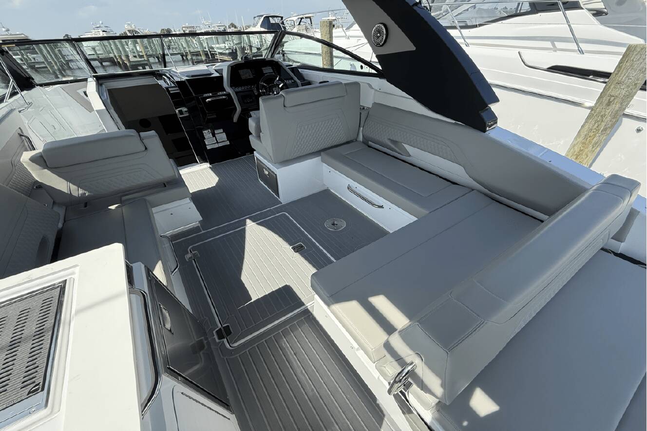 A photo of this 2026 Cruisers Yachts 34 GLS Outboard