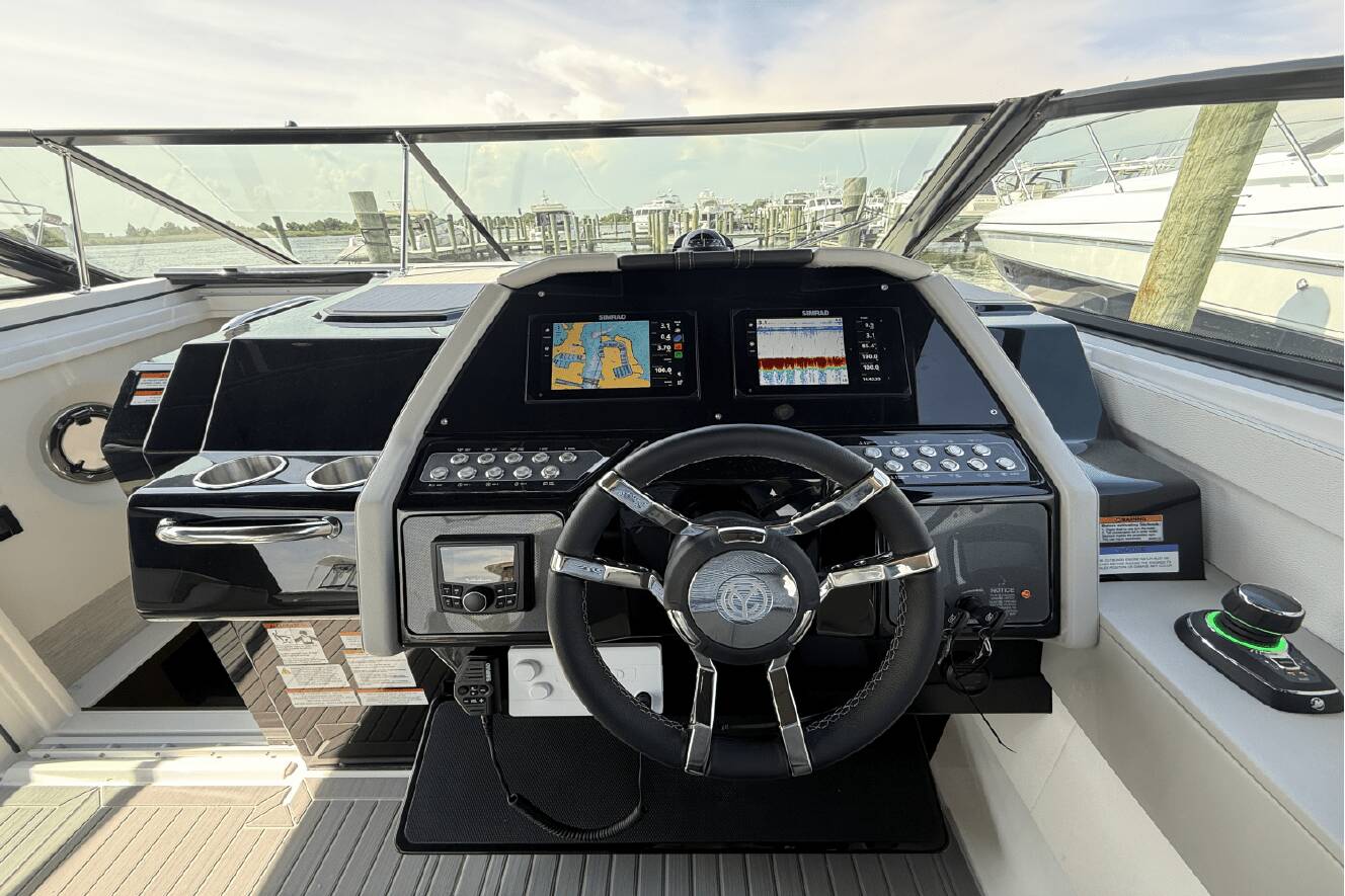A photo of this 2026 Cruisers Yachts 34 GLS Outboard