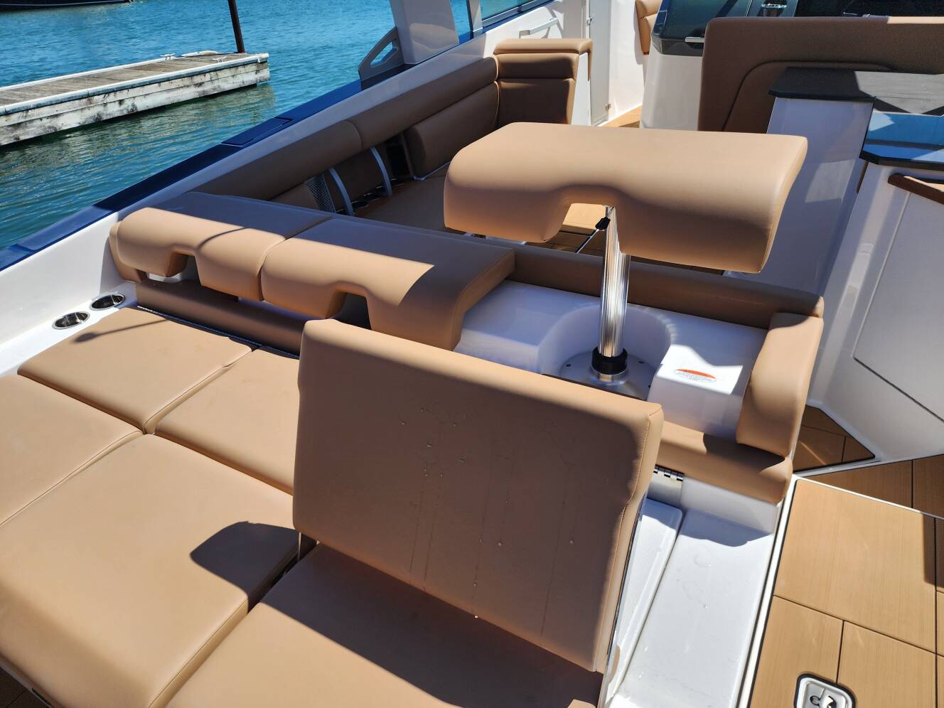 A photo of this 2024 Aviara AV32