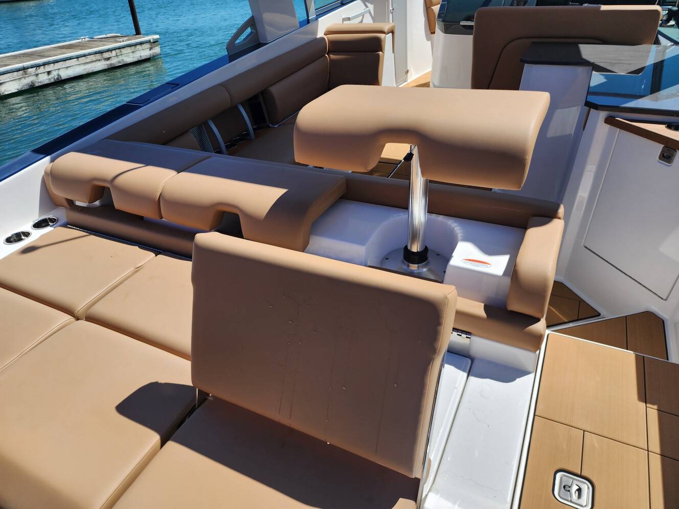 A photo of this 2024 Aviara AV32