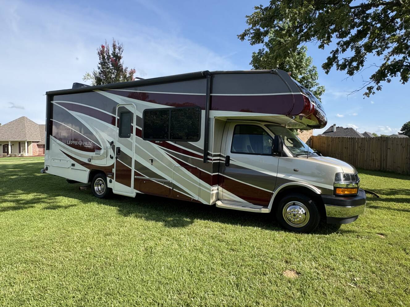 A photo of this 2021 Coachmen LEPRECHAUN 260DS