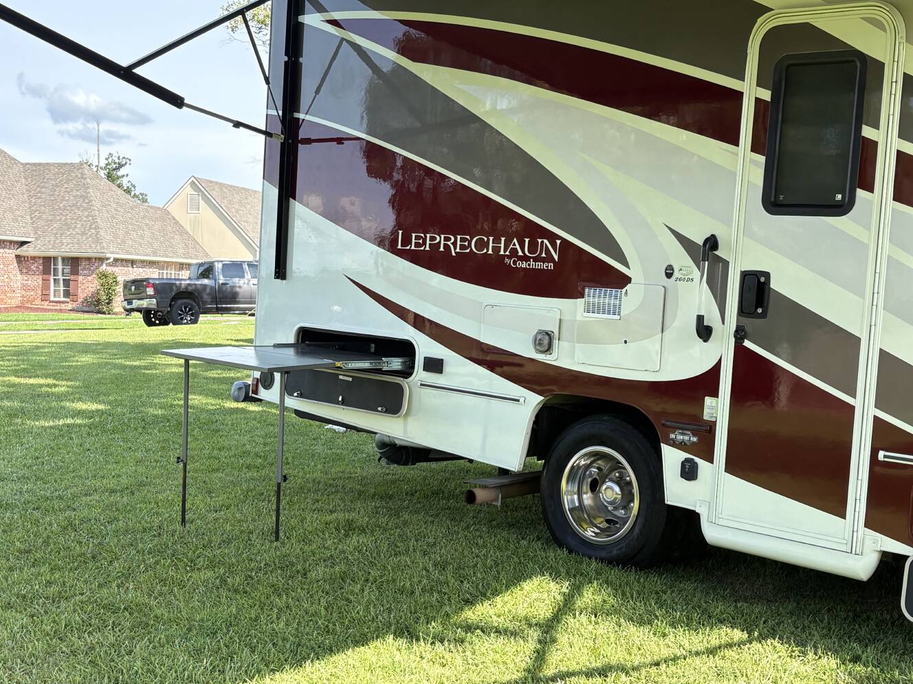 A photo of this 2021 Coachmen LEPRECHAUN 260DS