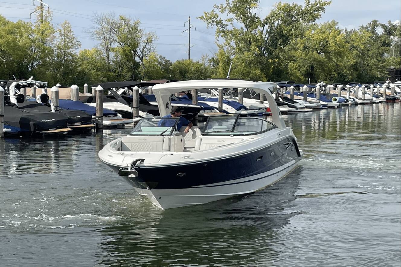 A photo of this 2026 Sea Ray SLX 310
