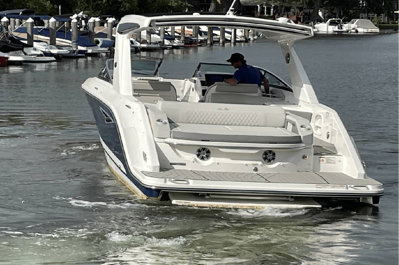 A photo of this 2026 Sea Ray SLX 310