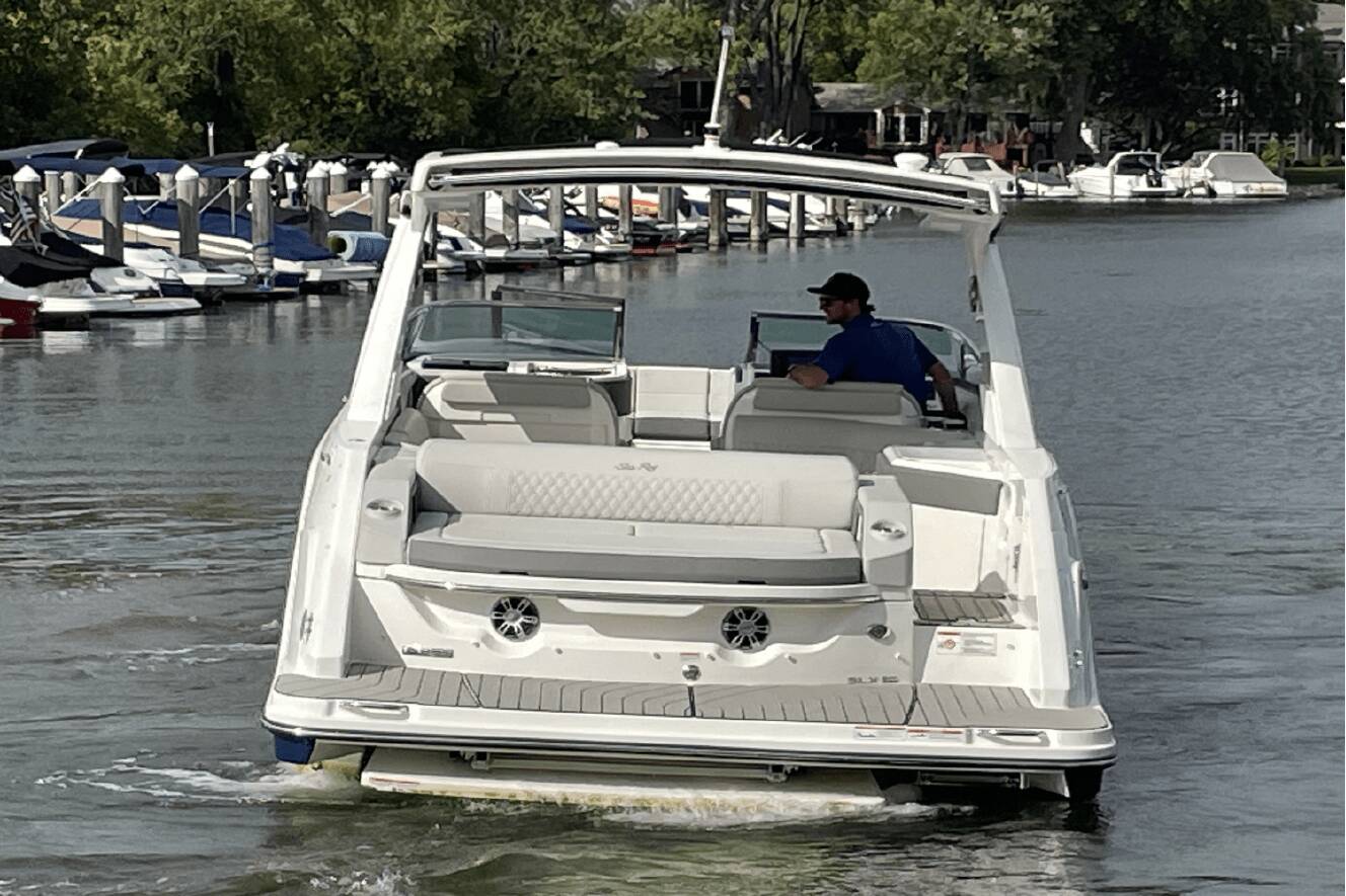 A photo of this 2026 Sea Ray SLX 310