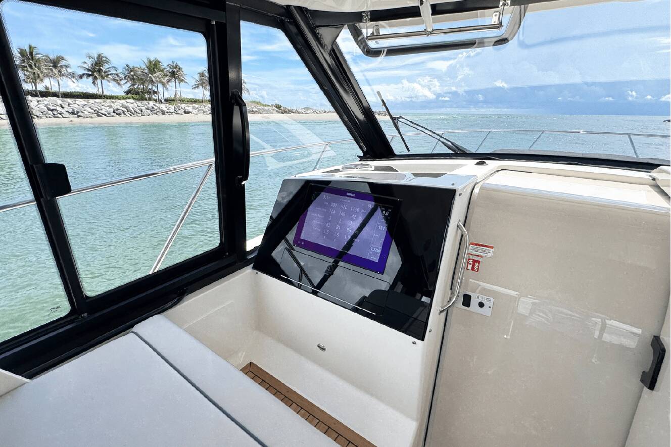 A photo of this 2026 Boston Whaler 365 Conquest
