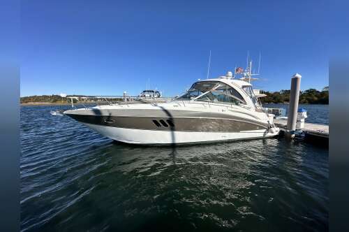 2014 Cruisers Yachts 380 EXPRESS in danvers MA