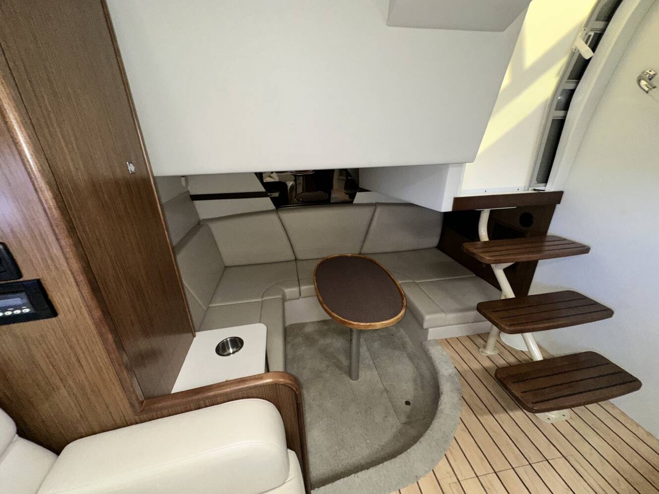 A photo of this 2014 Cruisers Yachts 380 EXPRESS