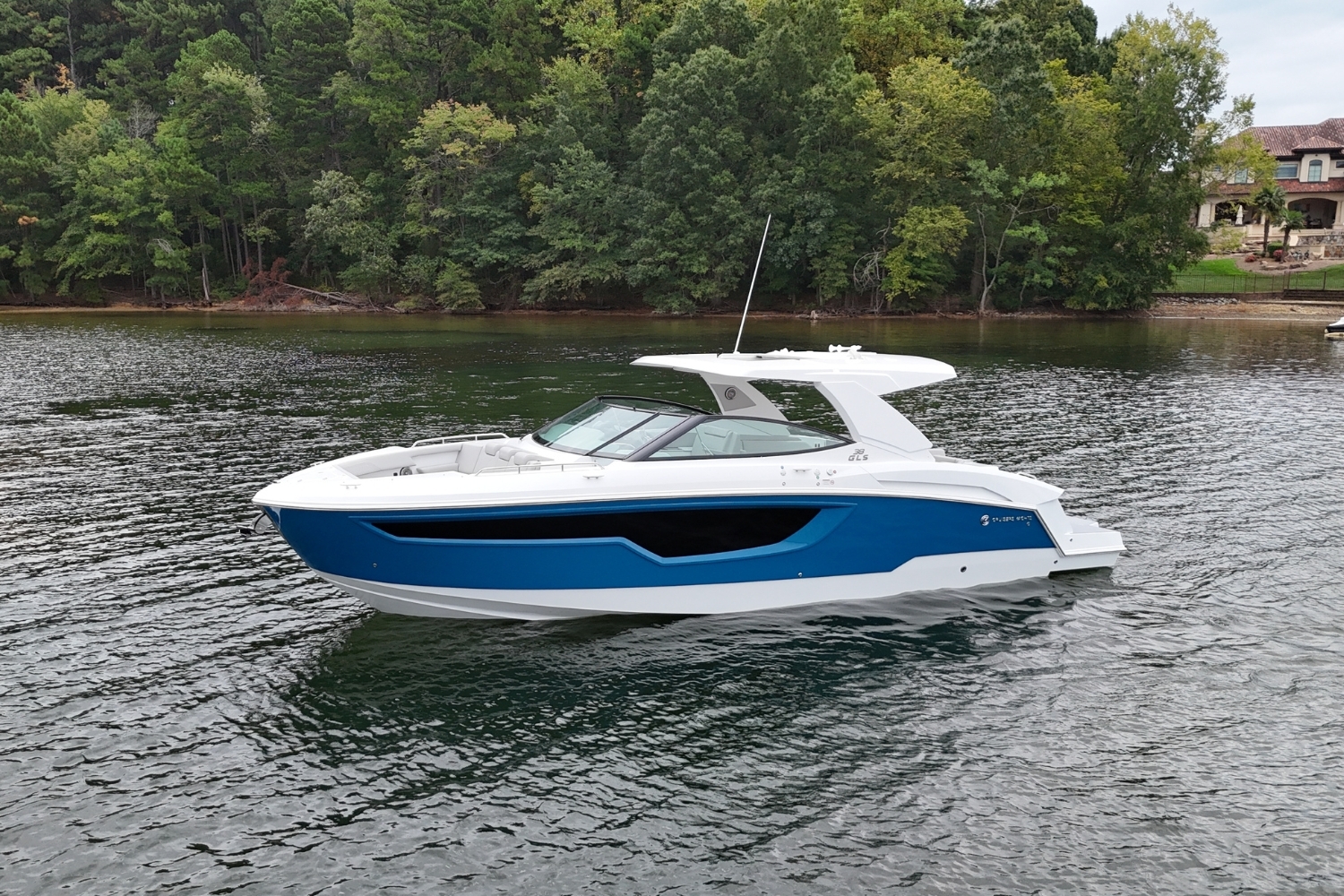 2026 Cruisers Yachts 38 GLS 38 GLS OB in lake ozark MO