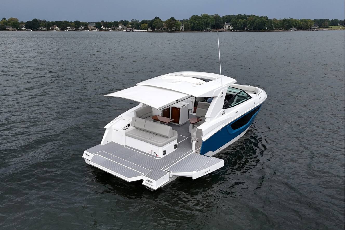 A photo of this 2026 Cruisers Yachts 38 GLS