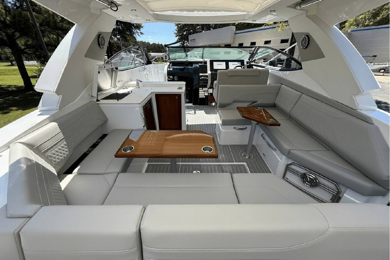 A photo of this 2026 Cruisers Yachts 38 GLS