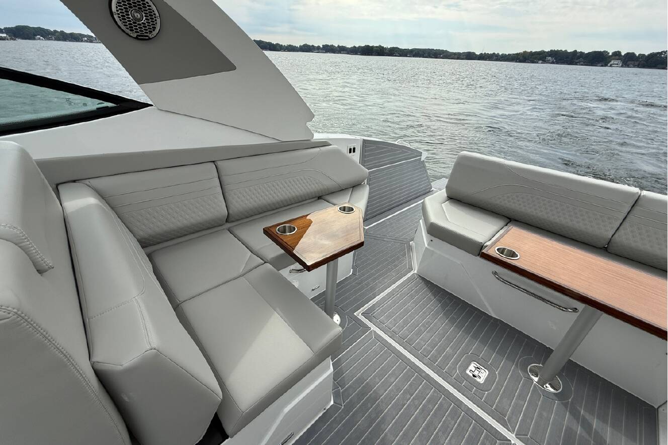 A photo of this 2026 Cruisers Yachts 38 GLS