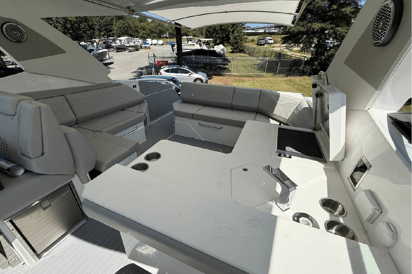 A photo of this 2026 Cruisers Yachts 38 GLS