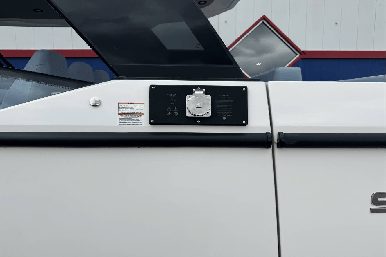 A photo of this 2025 Saxdor 320 GTO