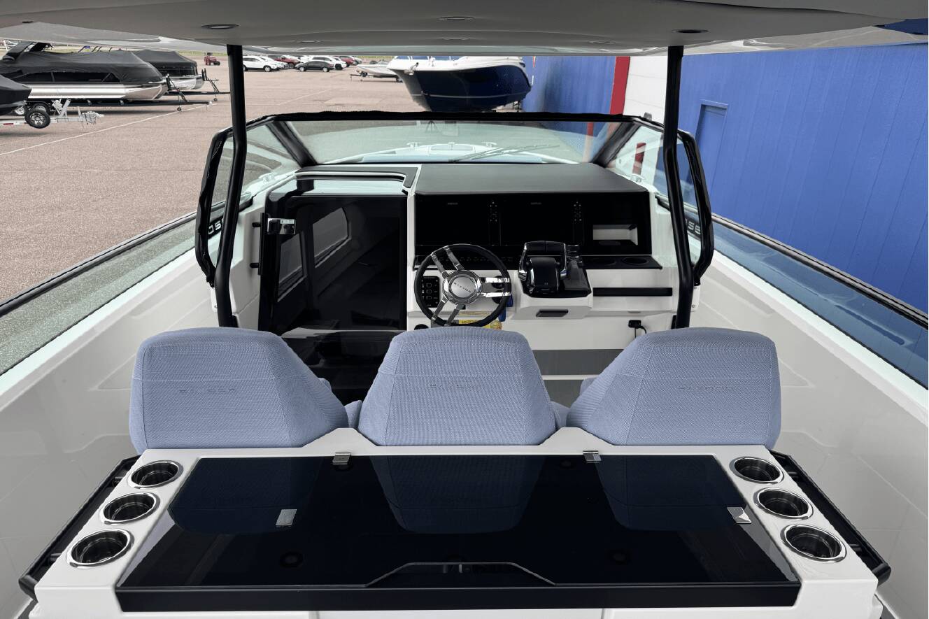 A photo of this 2025 Saxdor 320 GTO
